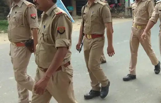 कानपुर : बीजेपी कार्यकर्ता की हत्या मामले में दरोगा समेत 2 सिपाही निलंबित