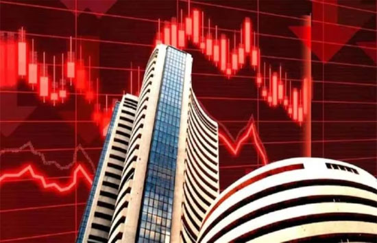 घरेलू शेयर बाजार में लगातार दबाव की स्थिति, सेंसेक्स 300 अंक तक लुढ़का