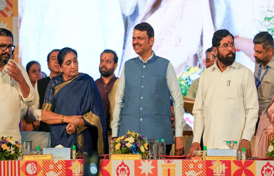 सुनेत्रा पवार पर विवादित टिप्पणी: कांग्रेस के 'गूंगी गुड़िया' तंज पर महाराष्ट्र की राजनीति में भूचाल