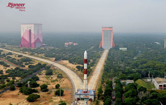 लॉन्च हुआ कार्टोसैट-3, भारत की सुरक्षा के साथ दुश्मनों पर करेगा एयरस्ट्राइक