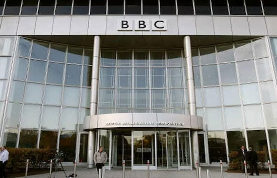 दिल्ली और मुंबई में  बीबीसी दफ्तर आयकर विभाग ने की छापेमारी, कांग्रेस जताया विरोध 