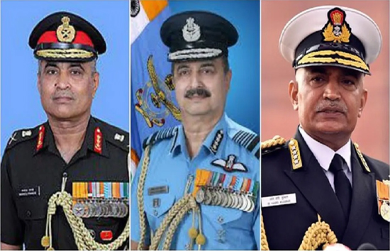 तीनों सेना प्रमुखों ने चीन को बताया कठिन चुनौती, कहा-भूमि सीमाओं के साथ ही समुद्री क्षेत्र में बढ़ा चुका अपनीस्थिति 