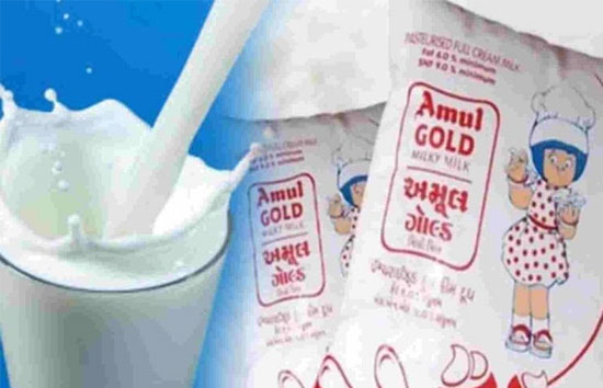 अमूल दूध के बढ़े दाम, प्रति लीटर 2 रूपये हुआ महंगा