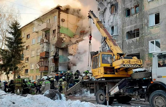रूस में पांच मंजिला इमारत में विस्फोट, 2 बच्चों समेत 12 की मौत 