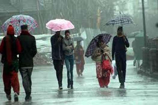 अगले तीन दिन तक दिल्ली-NCR में होगी तेज बारिश