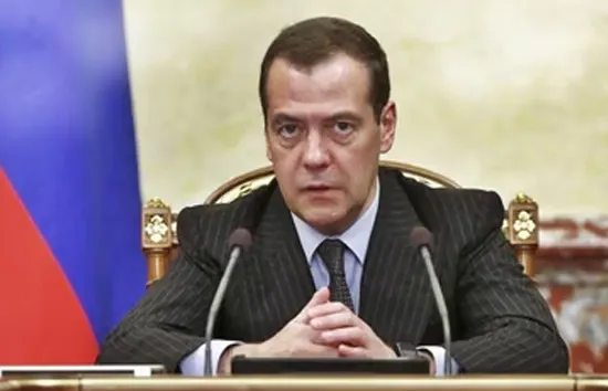 रूस ने अब फ्रांस को दी धमकी, आर्थिक प्रतिबंध लगाने को लेकर दिया था बयान 