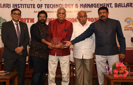 बिग बॉस से ब्लॉकबस्टर तक: निदेशक ‘सिद्धार्थ इंजेती’ ने बीआईटीएम के ‘पुर्नमिलाना 2024’ में छात्रों को प्रेरणा दी