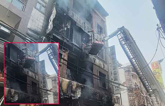 दर्दनाक हादसा : बिल्डिंग में लगी भीषण आग, जिंदा जले सात लोग, मृतकों में तीन बच्चे भी शामिल