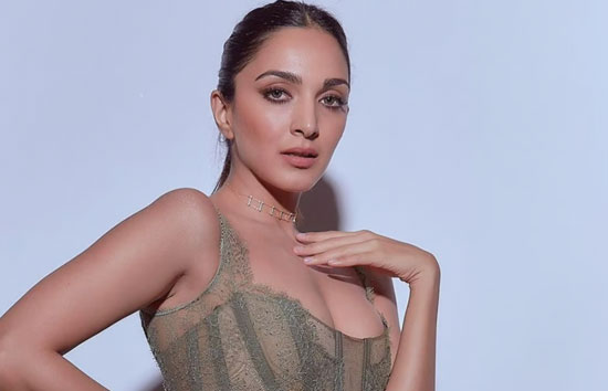 Don 3 में कियारा आडवाणी मिलेंगे इतने करोड़, फिल्म को 50 फीसदी का हुआ फायदा