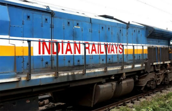 राहत : रेलवे ने फिर से शुरू की स्पेशल ट्रेनों में तत्काल बुकिंग