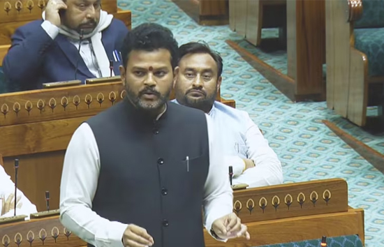 त्योहारी सीजन में टिकट के दाम का बढ़ना एक स्वाभाविक घटना...संसद में बोले उड्डयन मंत्री राम मोहन नायडू