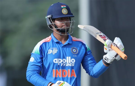 वैभव सूर्यवंशी 36 गेंदों में जड़ा शतक, लगाए 10 चौके और 8 छक्के 