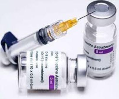 आयरलैंड ने इस वैक्सीन पर लगाई रोक, एडल्ट्स में जमने लगे थे खून के थक्के 