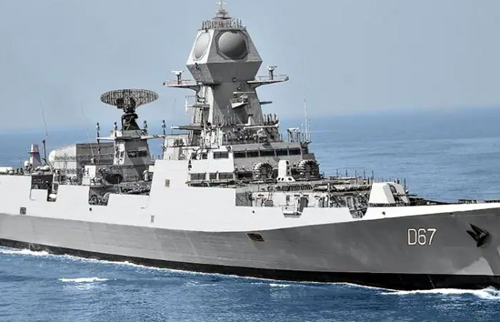 भारतीय नौसेना और होगी मजबूत, बेड़े में शामिल हुआ परमाणु-रासायनिक युद्ध में सक्षम 'मोरमुगाओ'