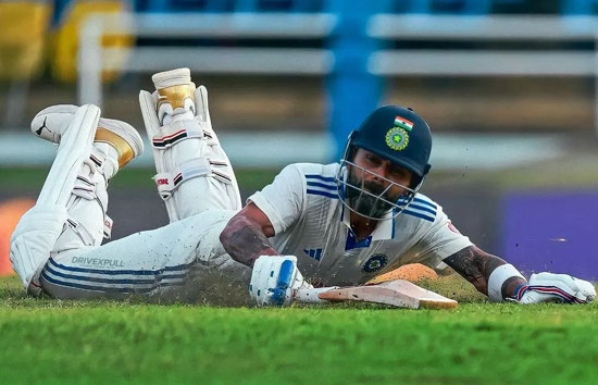 Ind vs WI : 500वें इंटरनेशनल मैच में कोहली ने रचा इतिहास, 50 या उससे ज्यादा रन बनाने वाले पहले खिलाड़ी बने 
