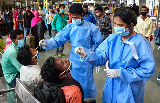 Coronavirus in India : देश में कोरोना वायरस के 5,747 नए मरीज मिले, 16 की मौत