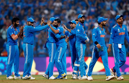 IND vs NZ : सेमीफाइनल मुकाबले में भारत ने न्यूजीलैंड को 70 रनों से हराया, फाइनल में पहुंची टीम इंडिया 