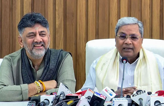 सिद्धारमैया देंगे मुख्यमंत्री पद से इस्तीफा! 28 मई को बुलाई कैबिनेट की ब्रेकफास्ट मीटिंग