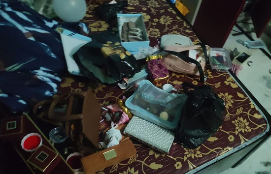 आगरा : चोरों ने चौकी इंचार्ज के घर को बनाया निशाना, लाखों के जेवरात और 20 हजार नगदी की पार 