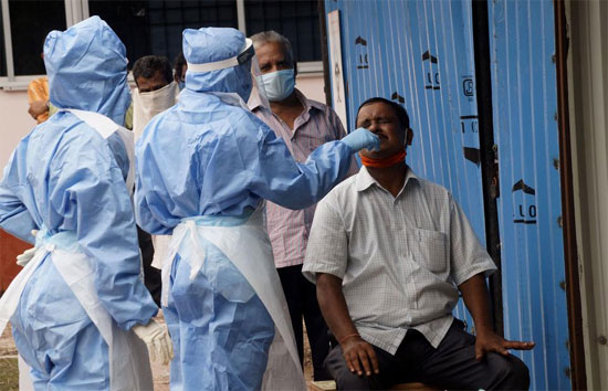 coronavirus in india : देश में कोरोना का कोहराम, मरीजों का आंकड़ा 57 लाख के पार 