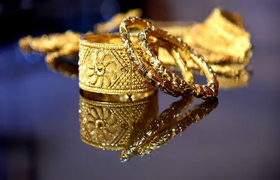 एक सप्ताह में सोने की कीमतों में उछाल, ₹4,453 तक महंगा हुआ सोना, चांदी की भी बढ़ी रफ्तार  