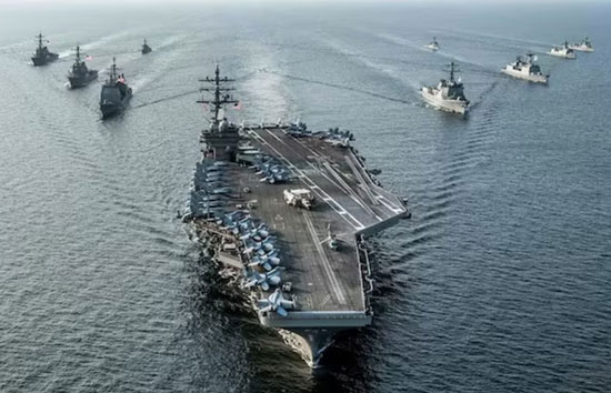 अरब सागर में  अमेरिकी नौसेना ने ईरान के ड्रोन को मार गिराया, बढ़ा तनाव 