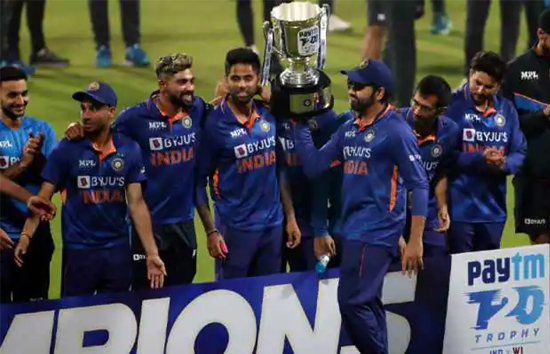 आईसीसी टी20 रैंकिंग में टीम इंडिया 6 साल बाद शीर्ष पर पहुंची