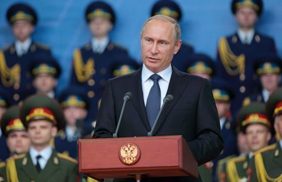 रूस में बरकरार रहेगी पुतिन की हुकूमत, 5वीं बार बने देश के राष्ट्रपति