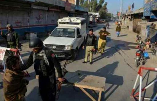 पाकिस्तान : खैबर पख्तूनख्वा प्रांत में आतंकियों ने थाने पर किया हमला, 3 पुलिस वालों की की मौत
