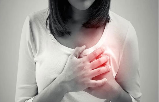 महिला को 16 महीने में पड़ा 5 बार हार्ट अटैक, जाने कैसी अब उसकी हालत