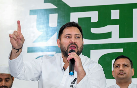 बांकीपुर में हार के बाद RJD का सर्जिकल स्ट्राइक: तेजस्वी के निर्देश पर जिला से पंचायत तक सभी इकाइयां भंग