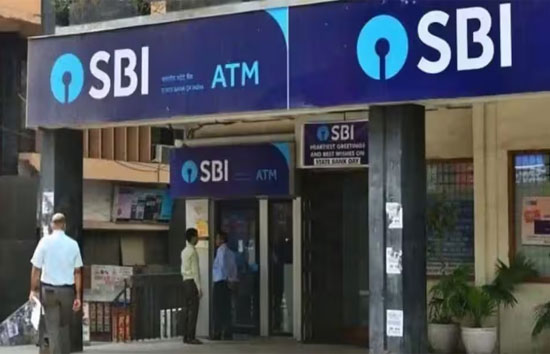 SBI पर बड़ा साइबर अटैक: 3,900 ग्राहकों का पर्सनल डेटा लीक, बैंक ने दी अहम जानकारी