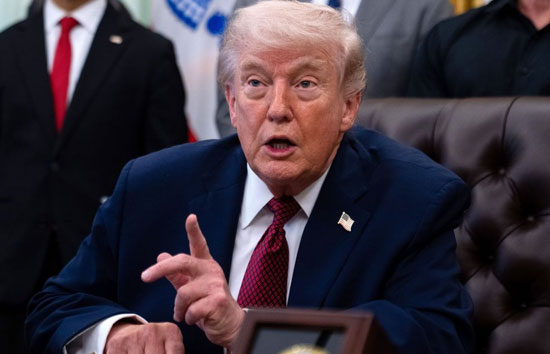 बातचीत के साथ ईरान पर बड़े हमला का प्लान बना रहा US, आखिर क्या चाहते हैं ट्रंप ?