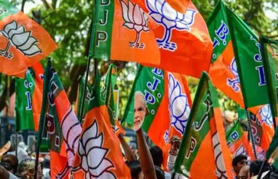 रेड जोन में बीजेपी की 2019 में जीती हुई सीटें, bjp सतर्क, तैयारी में जुटी 