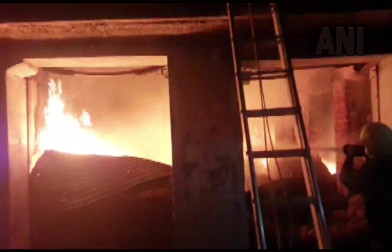 हैदराबाद : कबाड़ गोदाम में लगी आग, बिहार के 11 मजदूर जिंदा जले, पीएम मोदी ने जताया दुख 